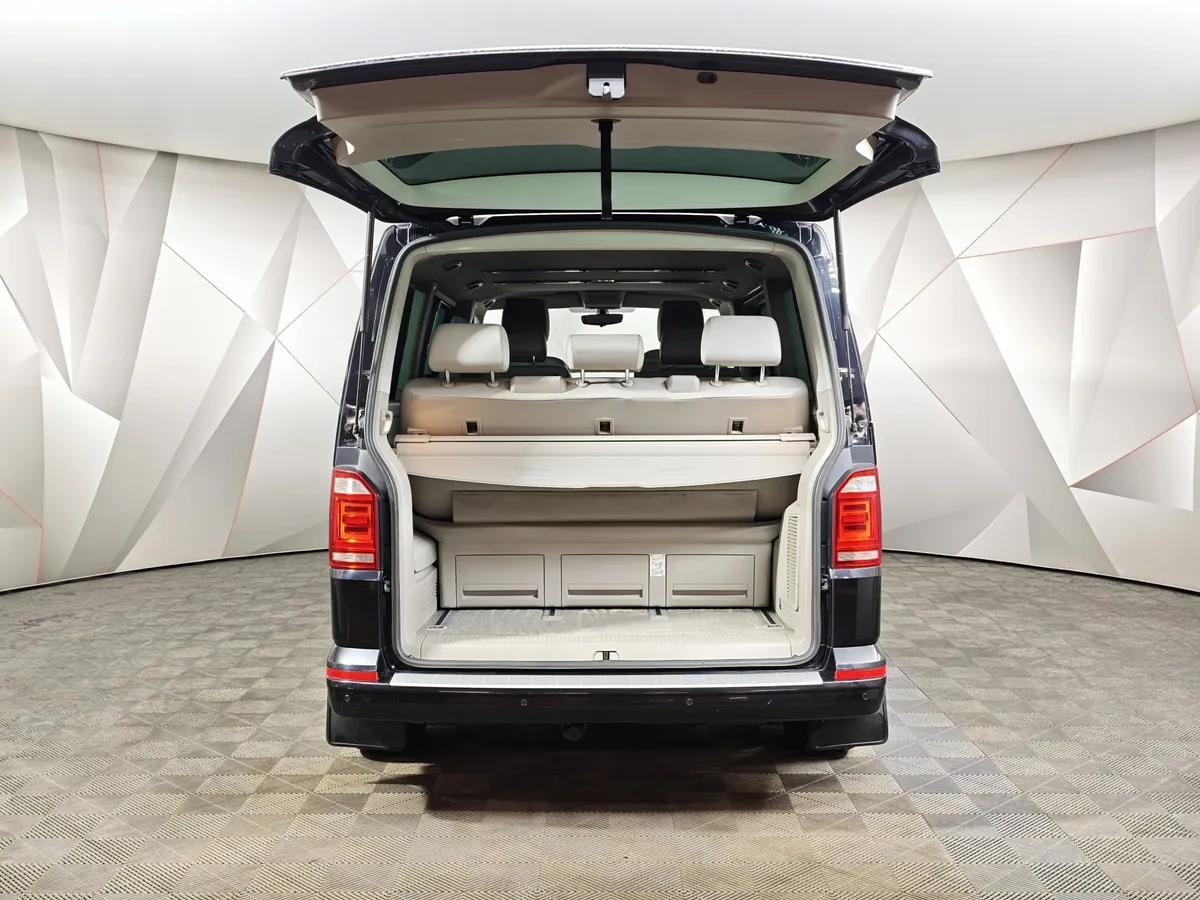 Volkswagen Multivan 2.0 biTDI DSG 4 MOTION (180 л.с.) Highline Черный в АВИЛОН. Слайд №10
