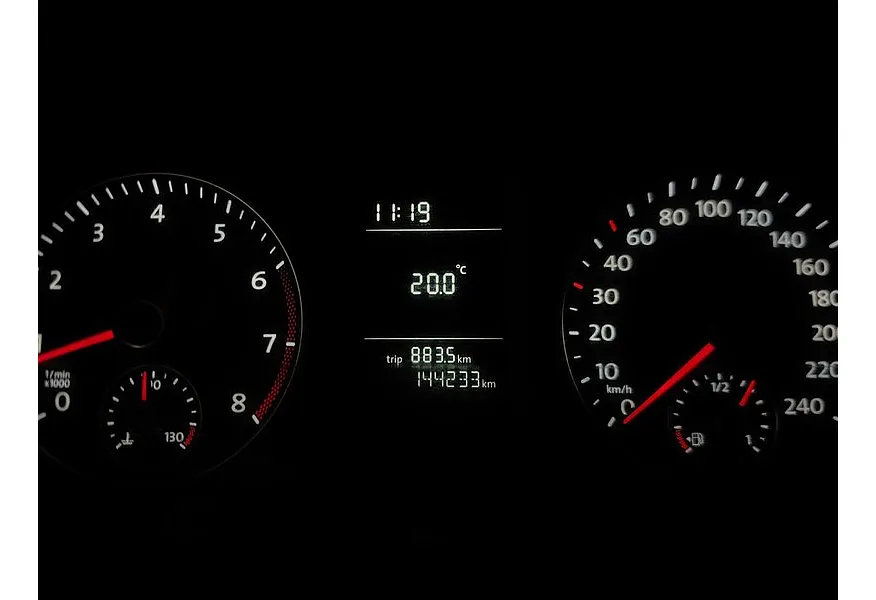 Volkswagen Caddy 1.6 MPI MT (110 л.с.) Белый в АВИЛОН. Слайд №15