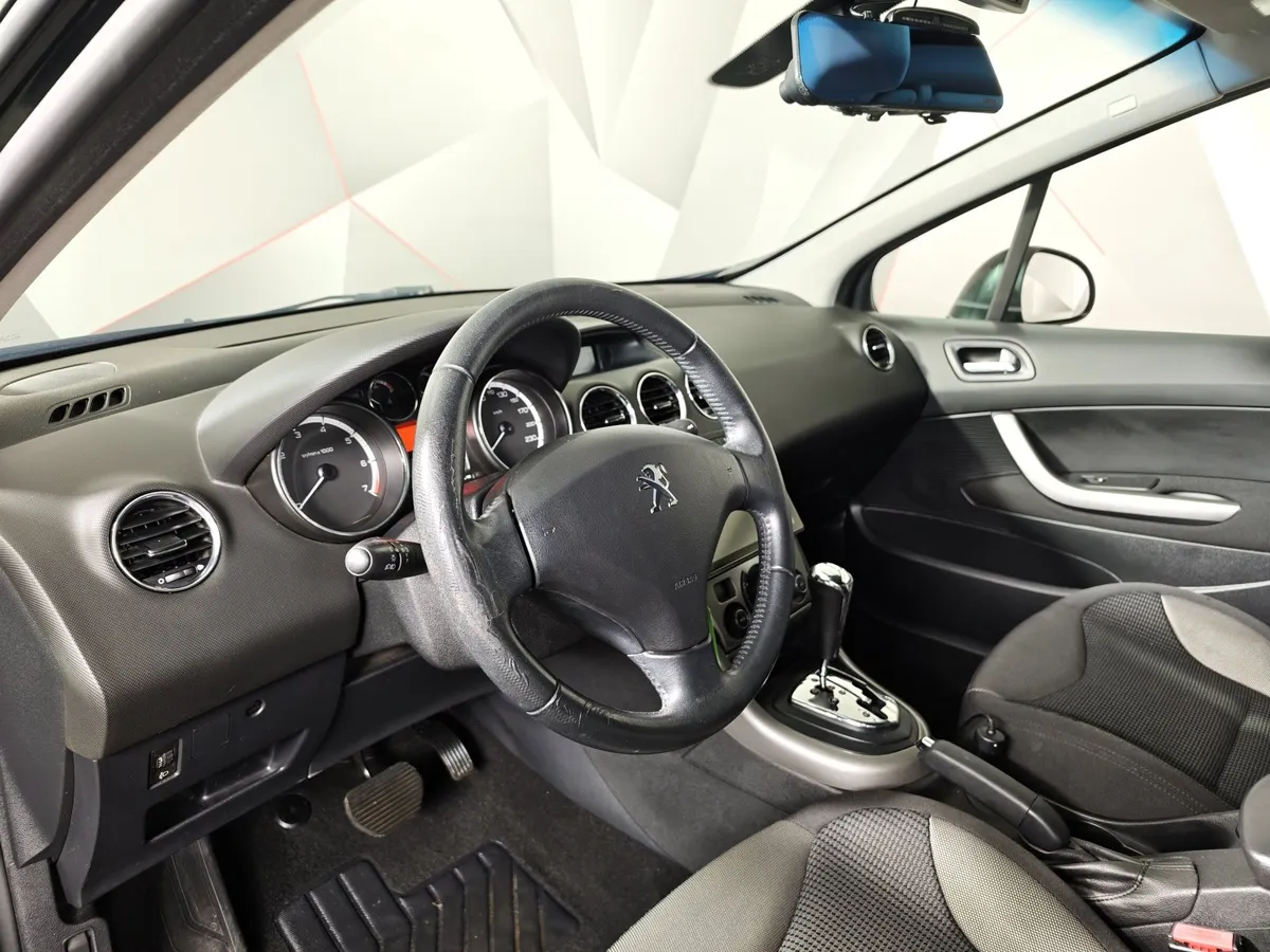 Peugeot 308 1.6 VTi AT (120 л.с.) Черный в АВИЛОН. Слайд №18