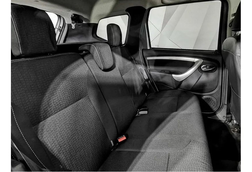 Nissan Terrano 2.0 MT AWD (143 л.с.) Серый в АВИЛОН. Слайд №16