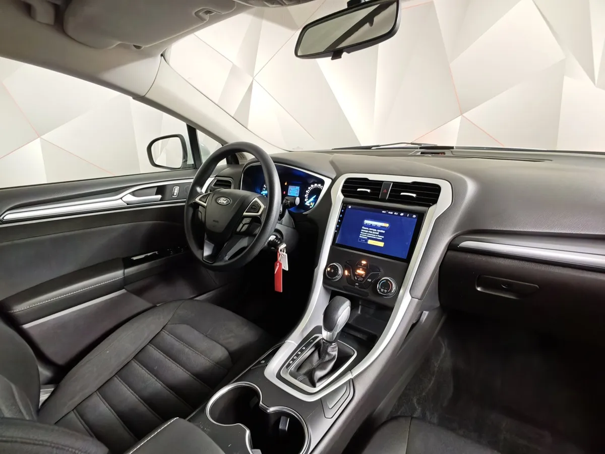 Ford Mondeo 2.5 AT (149 л.с.) Ambiente Белый в АВИЛОН. Слайд №13