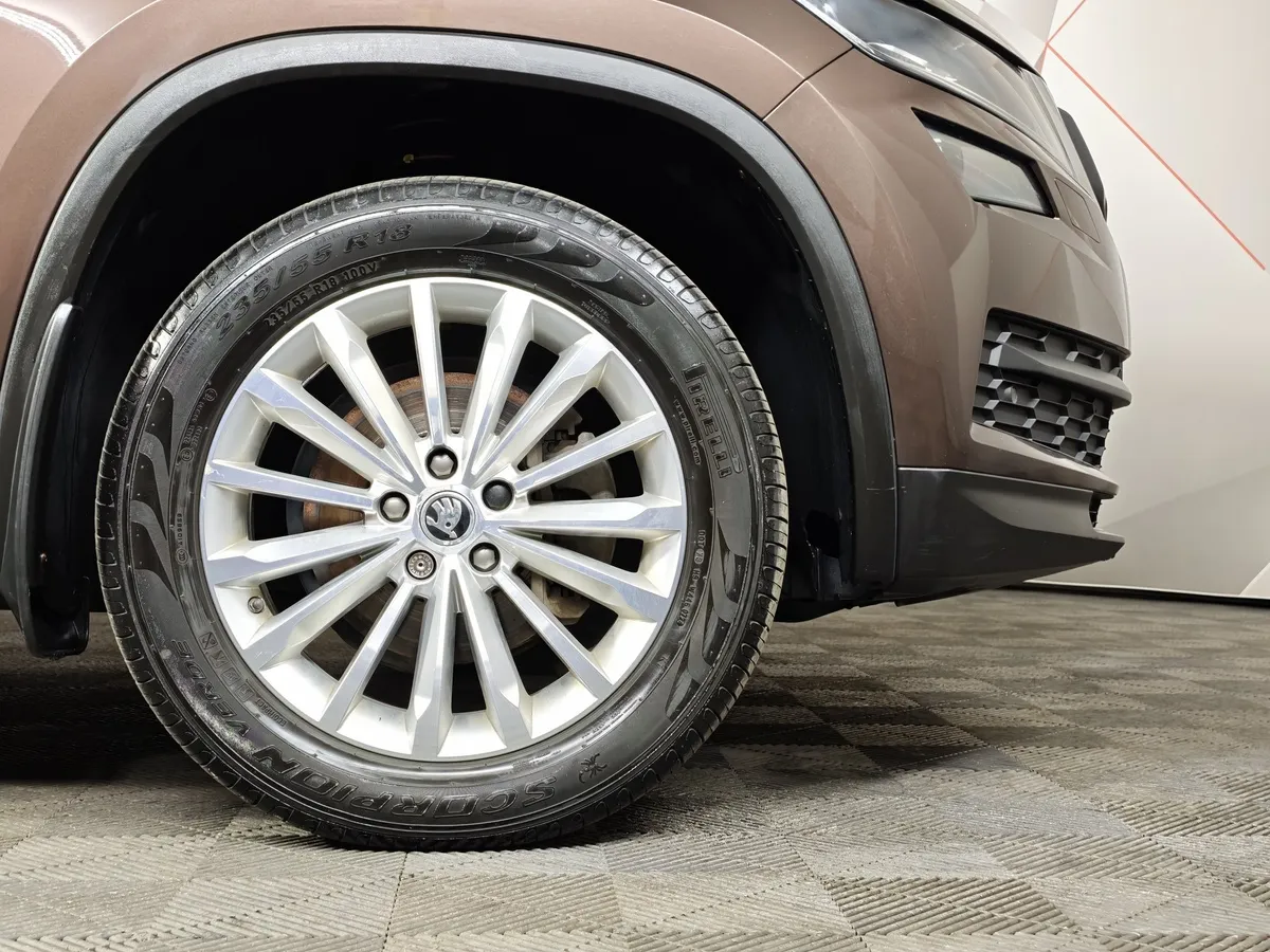 Skoda Kodiaq 2.0 TDI DSG 4X4 (150 л.с.) Коричневый в АВИЛОН. Слайд №9