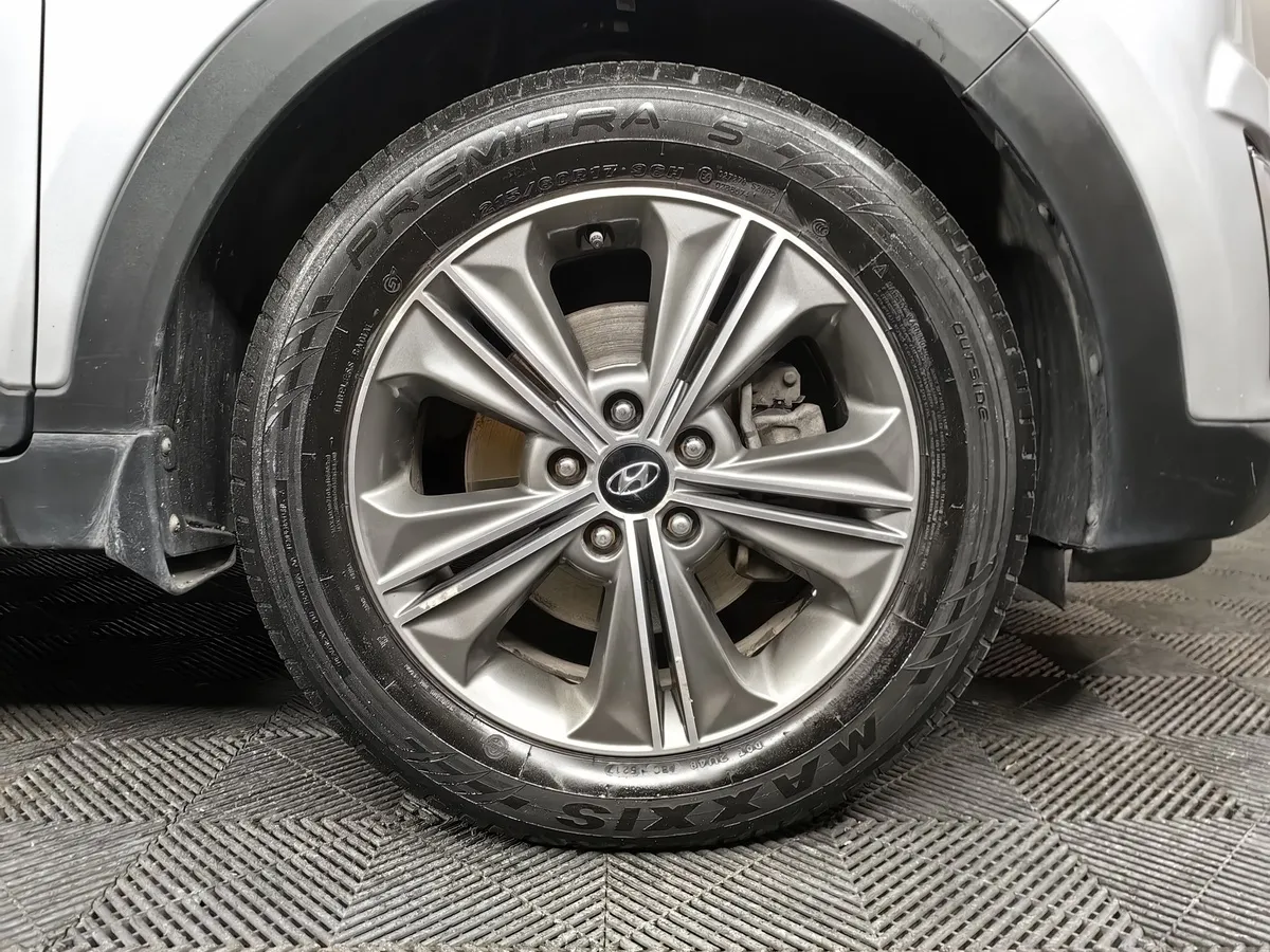 Hyundai Creta 1.6 AT AWD (121 л.с.) Comfort Plus + Advanced Серебристый в АВИЛОН. Слайд №9