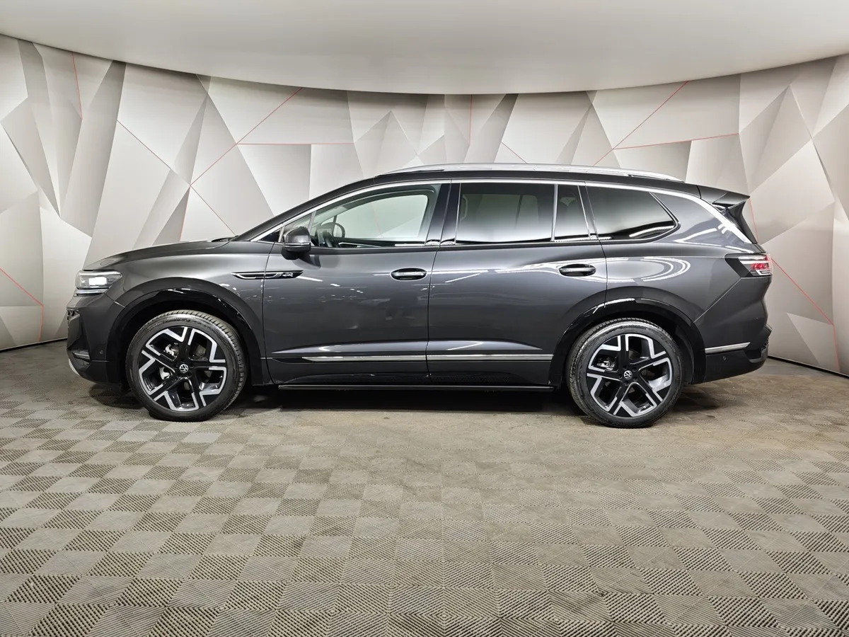 Volkswagen Talagon 2.0 7DSG AWD (272 л.с.) Flagship Shengjing Черный в АВИЛОН. Слайд №5