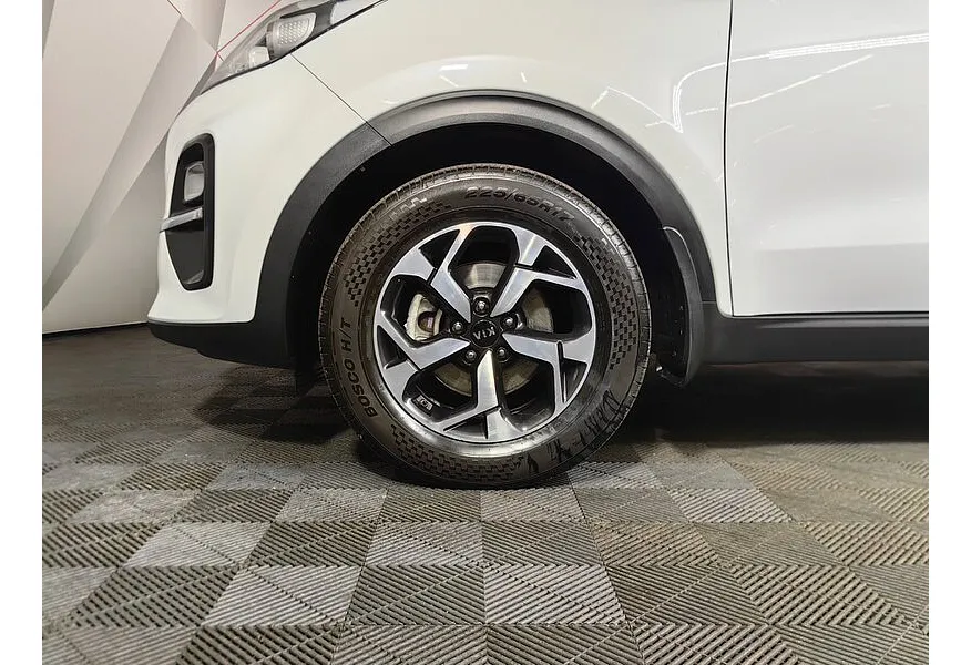АВИЛОН - Kia Sportage 2.0 AT (150 л.с.) Белый - slide 17