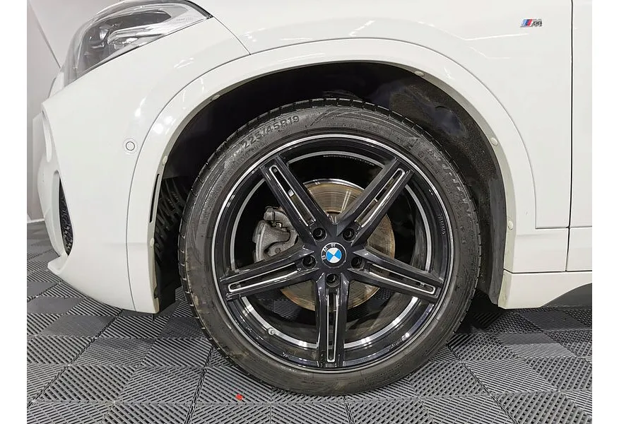 АВИЛОН - BMW X2 18i sDrive AMT (140 л.с.) Advantage Белый - slide 4