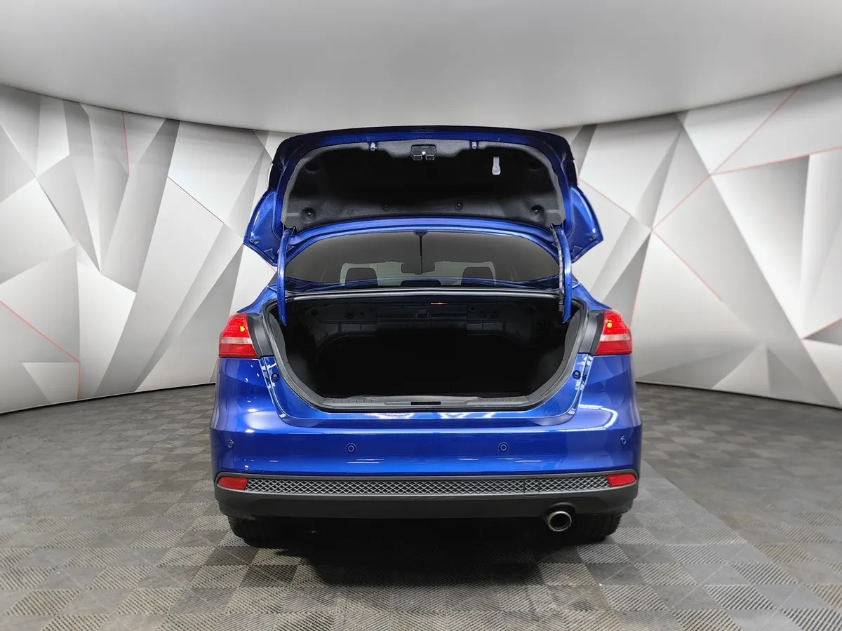 Ford Focus 1.6 PowerShift (125 л.с.) Titanium Синий в АВИЛОН. Слайд №11