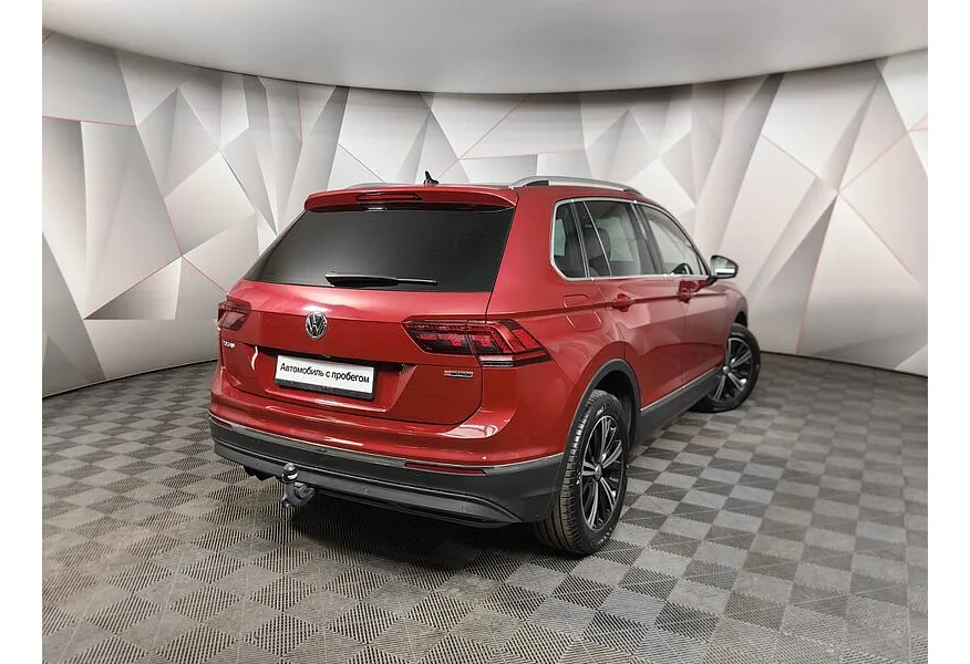 Volkswagen Tiguan 2.0 TDI 4Motion DSG (150 л.с.) Highline Красный в АВИЛОН. Слайд №2