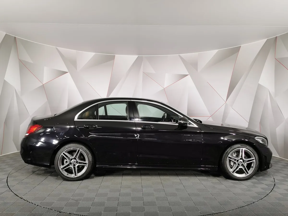 Mercedes-Benz C-Класс C 180 9G-TRONIC (150 л.с.) Sport Черный в АВИЛОН. Слайд №6
