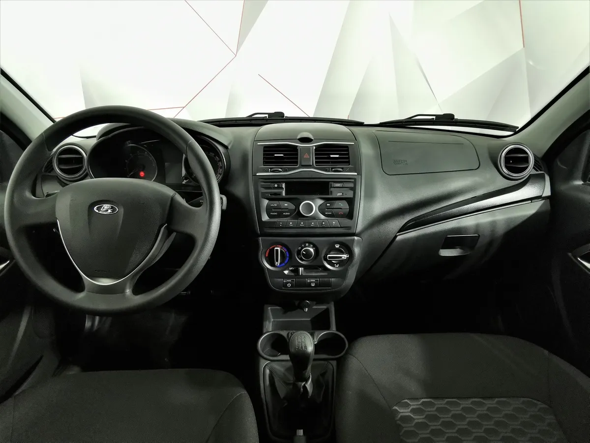 ВАЗ (Lada) Granta 1.6 MT 16кл (106 л.с.) 21911-51-005 Comfort Черный в АВИЛОН. Слайд №13