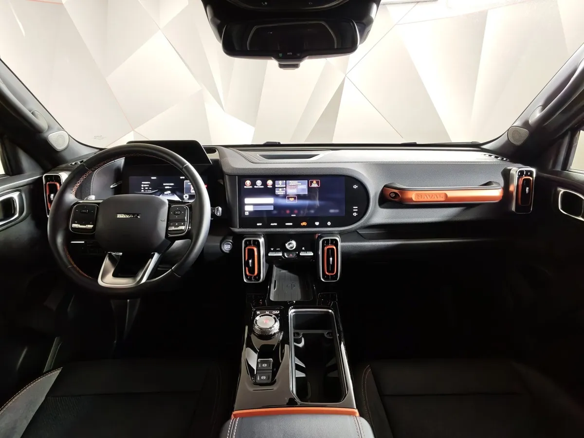 Haval Dargo  2.0T AWD 7DCT (192 л.с.) Tech Plus Оранжевый в АВИЛОН. Слайд №14