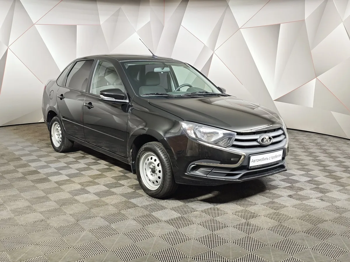 ВАЗ (Lada) Granta 1.6 MT 8кл (87 л.с.) Черный в АВИЛОН. Слайд №3