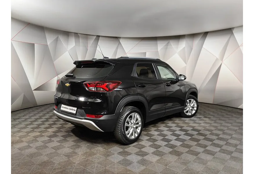Chevrolet TrailBlazer 1.3 Turbo AT 4WD (150 л.с.) LT Черный в АВИЛОН. Слайд №2