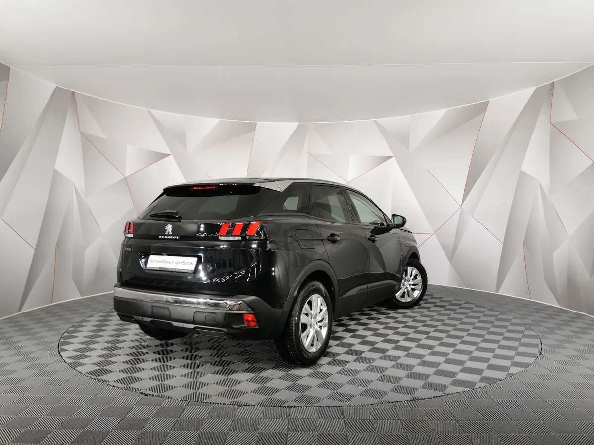 Peugeot 3008 1.5 HDi AT (130 л.с.) Черный в АВИЛОН. Слайд №2