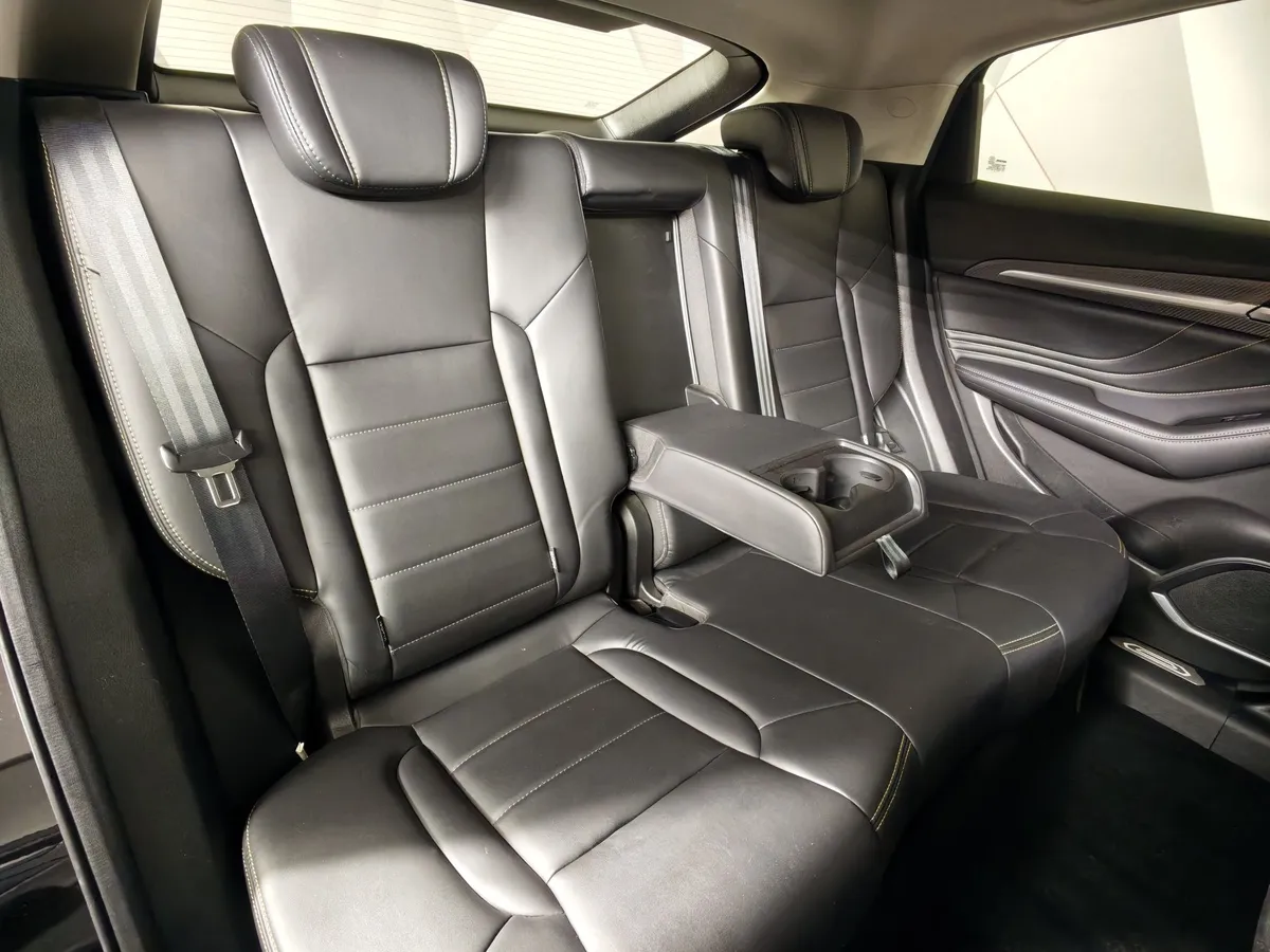 Haval F7x 2.0T AWD 7DCT (190 л.с.) Premium Черный в АВИЛОН. Слайд №17