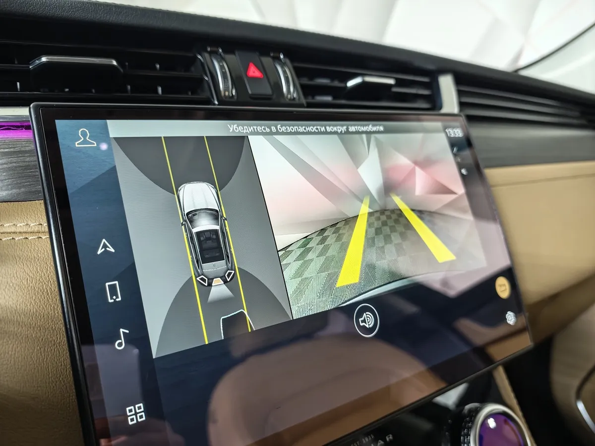 Jaguar F-Pace 2.0P AT AWD (249 л.с.) SE Серый в АВИЛОН. Слайд №21