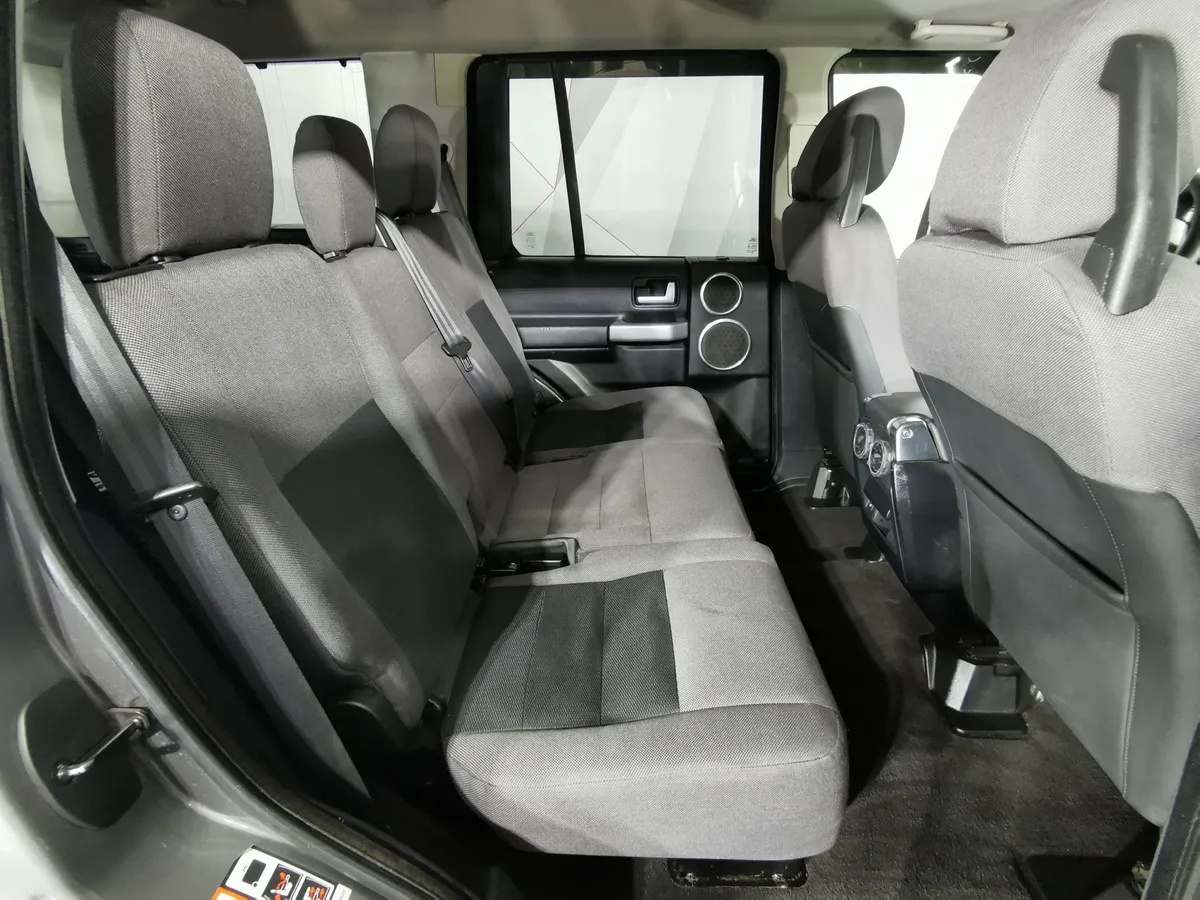 Land Rover Discovery 2.7 TD AT (190 л.с.) Серый в АВИЛОН. Слайд №14