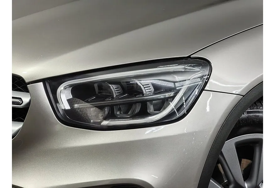 Mercedes-Benz GLC 200 9G-TRONIC 4MATIC (197 л.с.) Premium Серый в АВИЛОН. Слайд №10