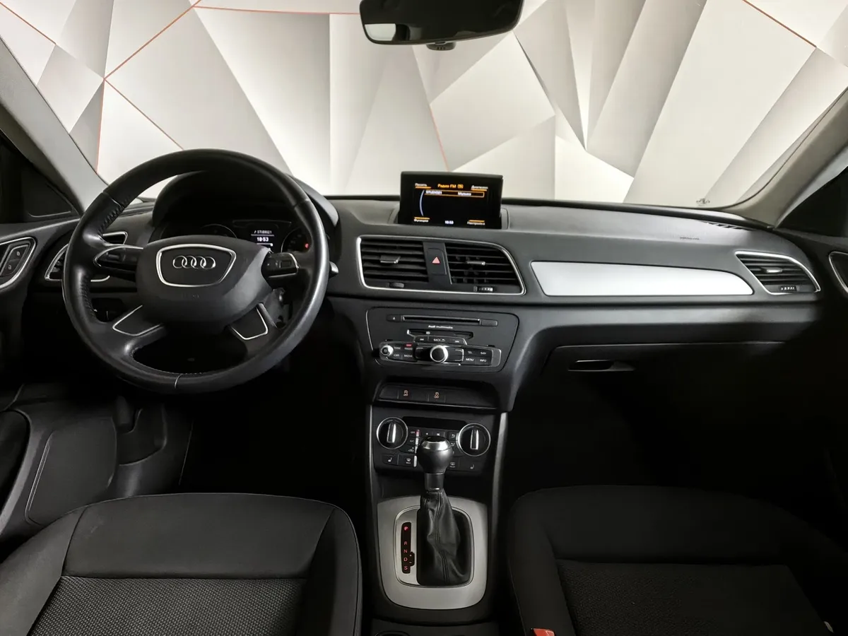 Audi Q3 1.4 TFSI S tronic (150 л.с.) Белый в АВИЛОН. Слайд №14