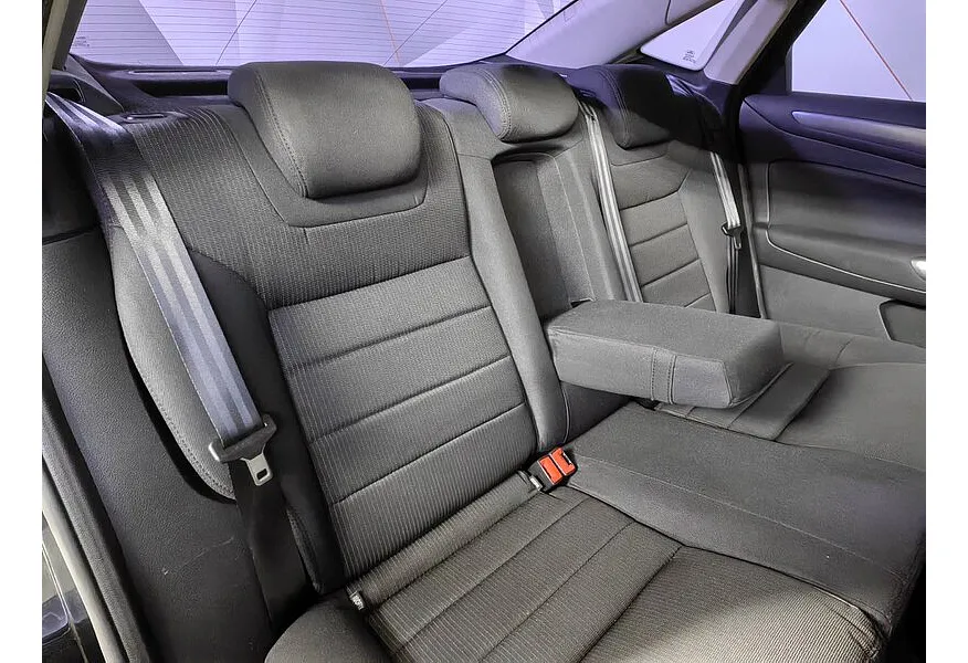 Ford Mondeo 2.3 AT (161 л.с.) Titanium Черный в АВИЛОН. Слайд №12