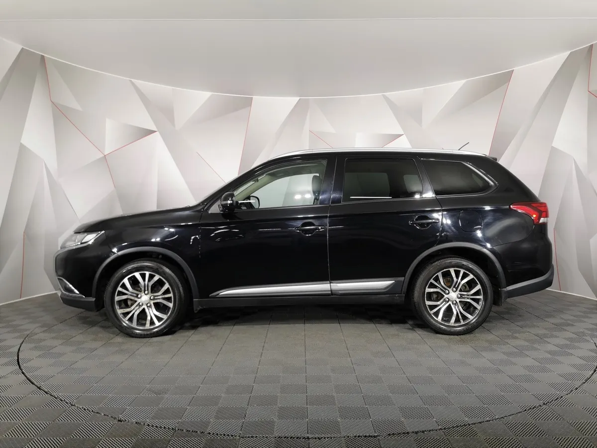 Mitsubishi Outlander 2.0 MIVEC CVT 4WD (146 л.с.) Invite Черный в АВИЛОН. Слайд №5