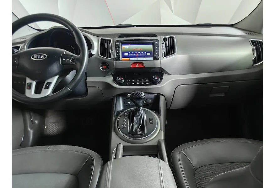 Kia Sportage 2.0 TD AT 4WD (136 л.с.) Бежевый в АВИЛОН. Слайд №15