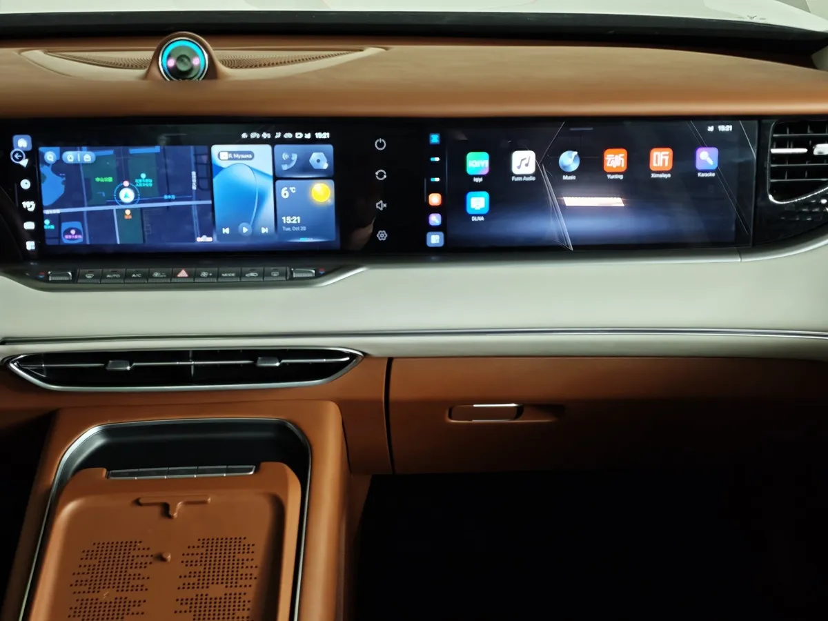 Voyah Free EVR 1.5 AT AWD (489 л.с.) Белый в АВИЛОН. Слайд №14