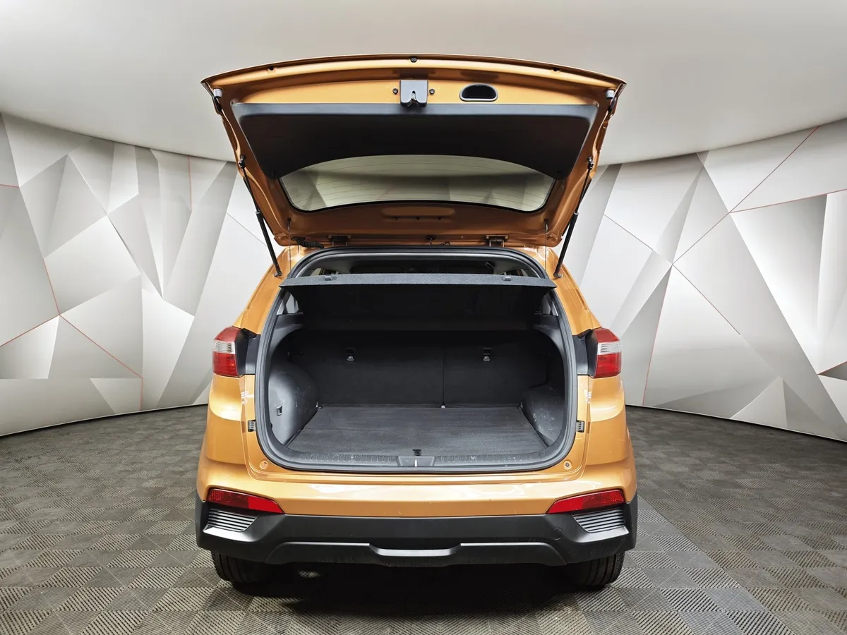 Hyundai Creta 2.0 AT (149 л.с.) Travel + Advanced Оранжевый в АВИЛОН. Слайд №12