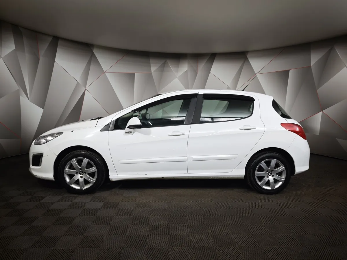 Peugeot 308 1.6 AT (120 л.с.) Белый в АВИЛОН. Слайд №5