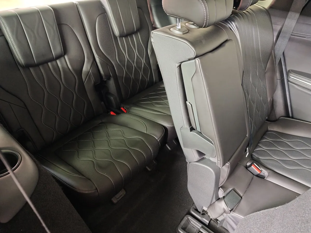 EXEED VX 2.0 AT AWD (249 л.с.) 7 мест President Черный в АВИЛОН. Слайд №30