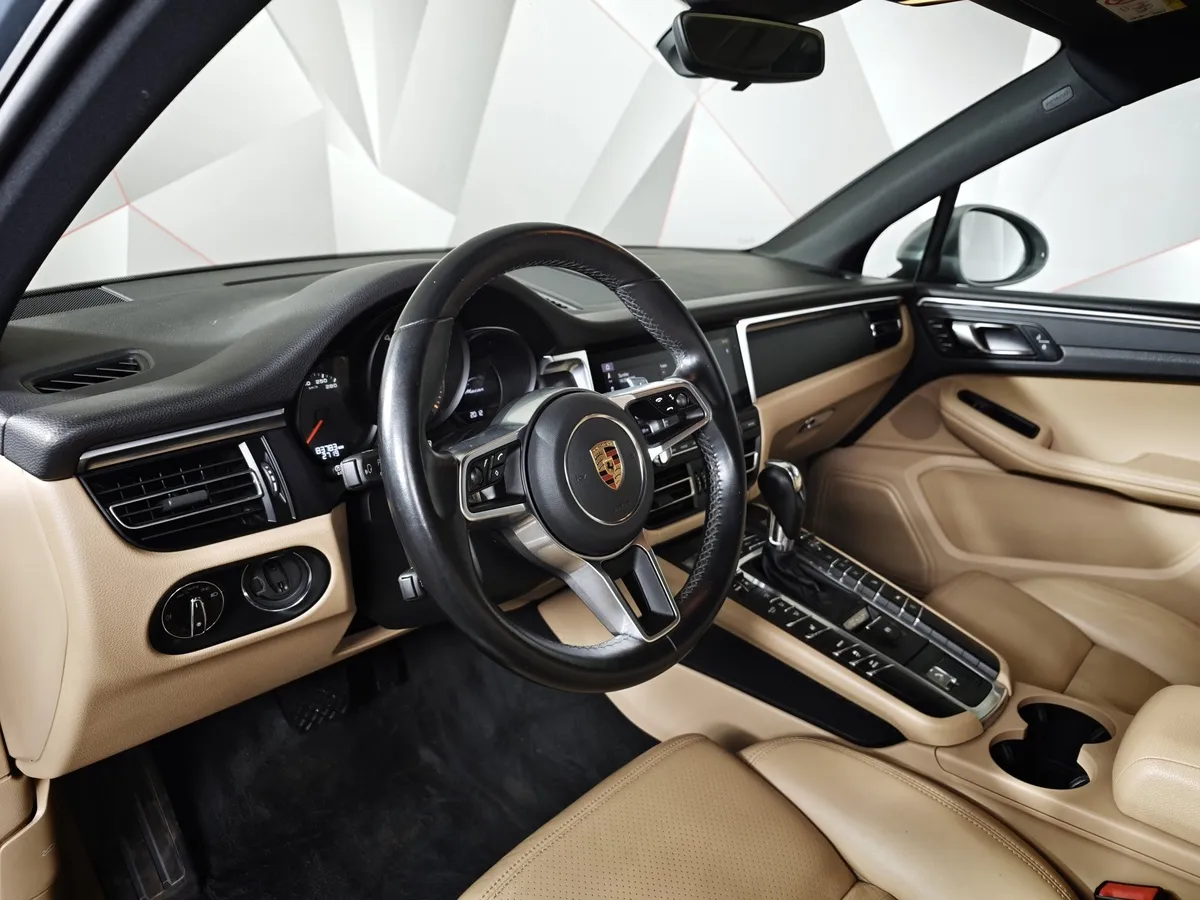 Porsche Macan 2.0 PDK AWD (252 л.с.) Серебристый в АВИЛОН. Слайд №19