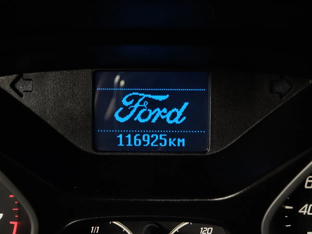 Ford Focus 1.6 PowerShift (105 л.с.) Trend Красный в АВИЛОН. Слайд №18