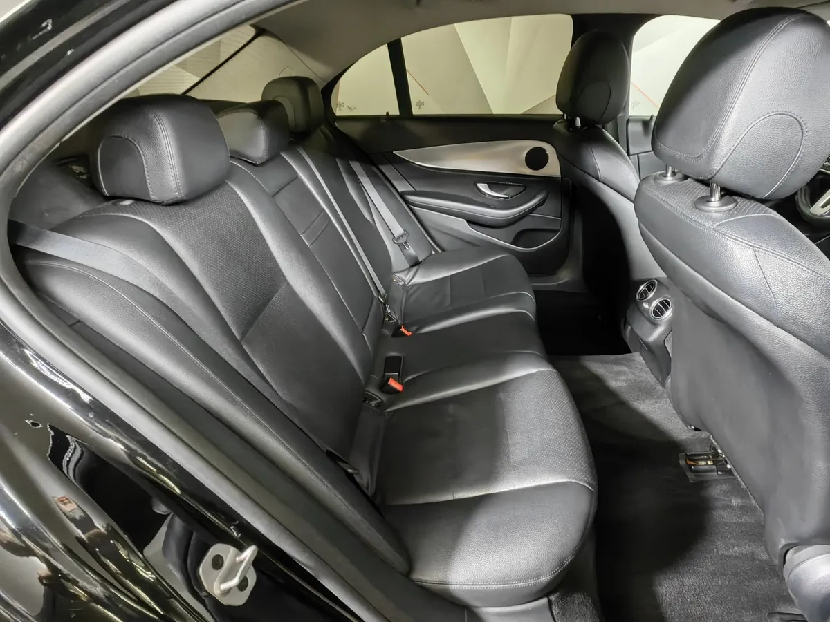 Mercedes-Benz E-Класс E 200 d 9G-TRONIC (150 л.с.) Premium Черный в АВИЛОН. Слайд №15
