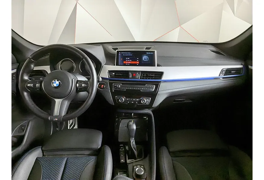 LIVE. Слайд №6