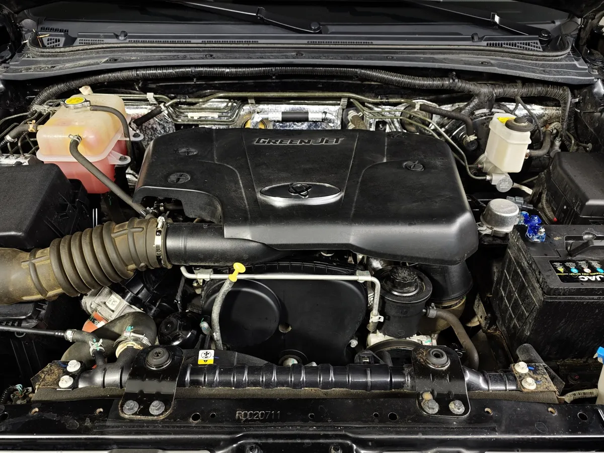 Sollers ST6 2.0G 6MT AWD (176 л.с.) Черный в АВИЛОН. Слайд №11