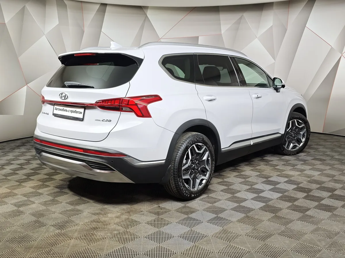 Hyundai Santa Fe 2.2 CRDi AWD 8AT (200 л.с.) High-Tech Белый в АВИЛОН. Слайд №2
