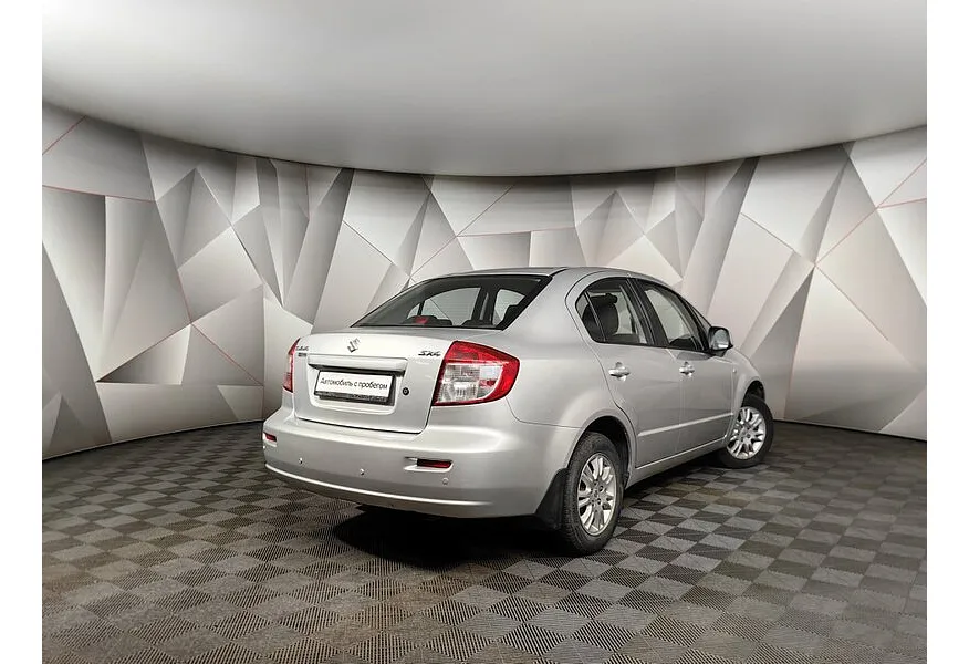 Suzuki SX4 1.6 MT (107 л.с.) Серебристый в АВИЛОН. Слайд №2