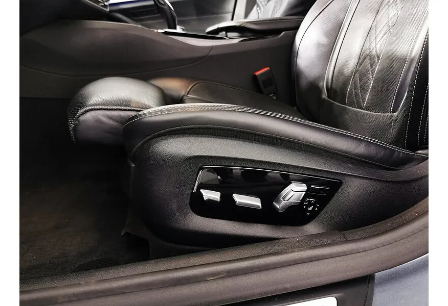 BMW 5 серия 530d xDrive Steptronic (249 л.с.) M Sport Pro Серый в АВИЛОН. Слайд №14