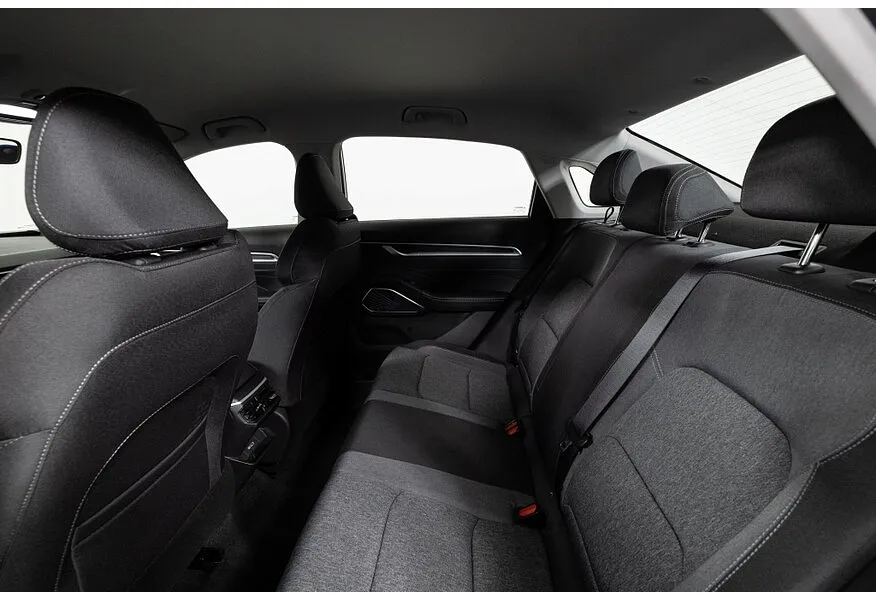 АВИЛОН - Geely Emgrand 1.5 MT 2WD (122 л.с.) Comfort Белый - slide 9