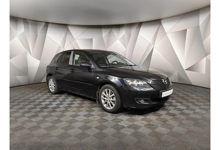 Mazda 3 1.6 AT (105 л.с.) Черный в АВИЛОН. Слайд №3