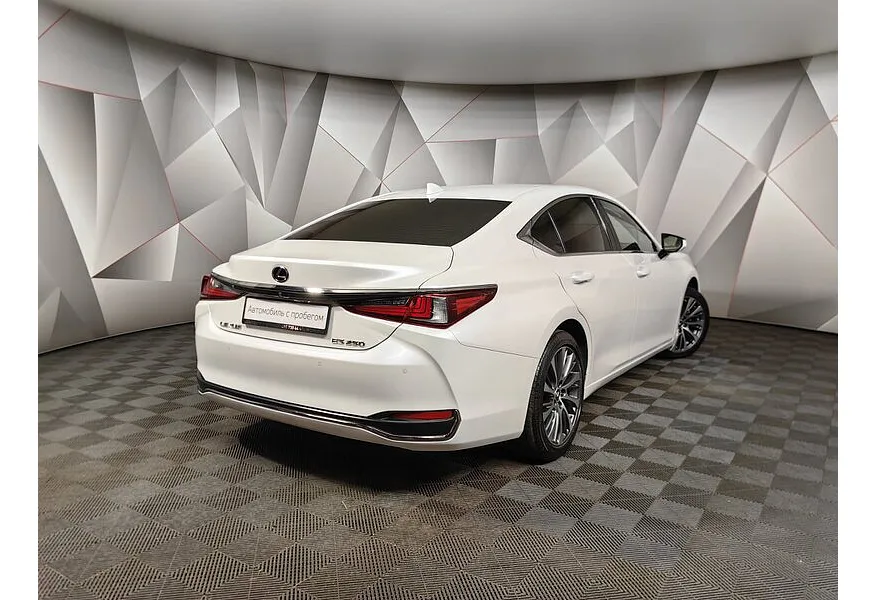 Lexus ES 250 AT (184 л.с.) Белый в АВИЛОН. Слайд №2