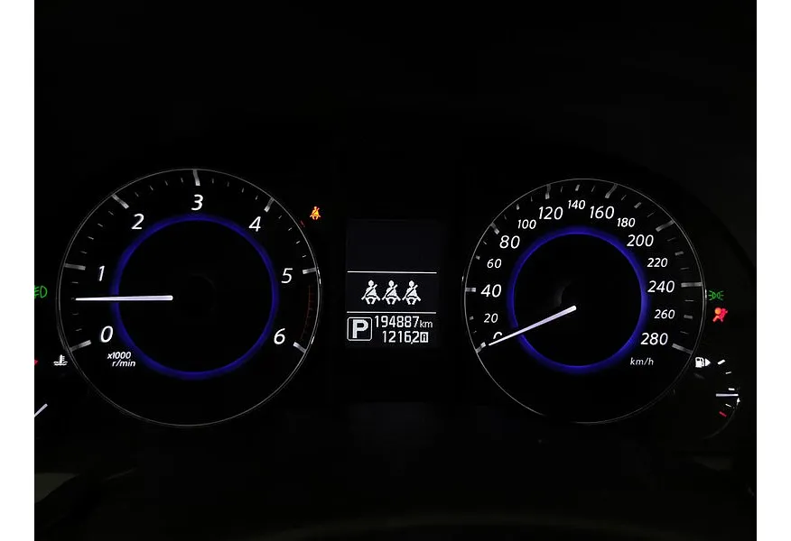 Infiniti QX70 3.0 D AT AWD (238 л.с.) Elegance Черный в АВИЛОН. Слайд №17