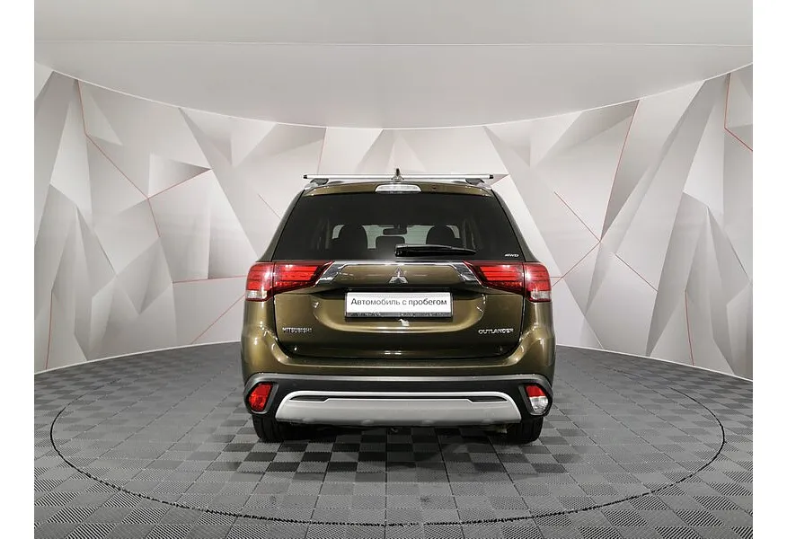 Mitsubishi Outlander 2.0 CVT 4WD (146 л.с.) Instyle E29 Коричневый в АВИЛОН. Слайд №5