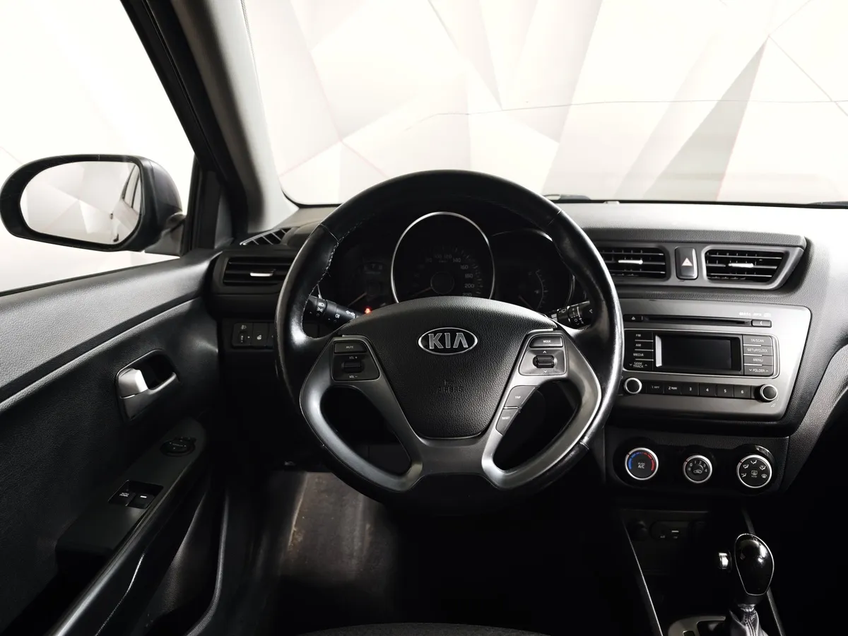 Kia Rio 1.4 MT (107 л.с.) Comfort Серый в АВИЛОН. Слайд №20