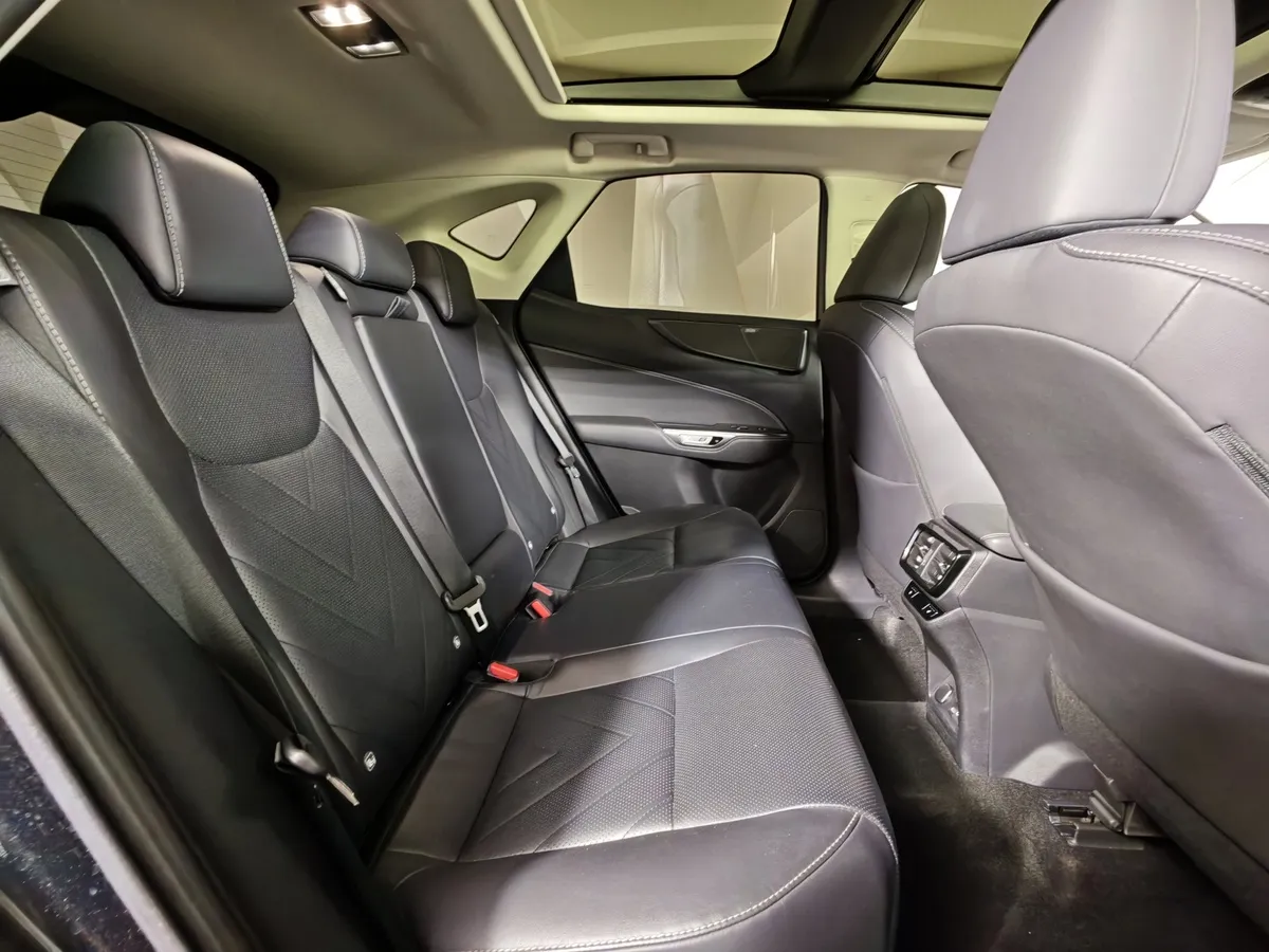 Lexus NX 2.5 AT AWD (200 л.с.) Luxury Черный в АВИЛОН. Слайд №16