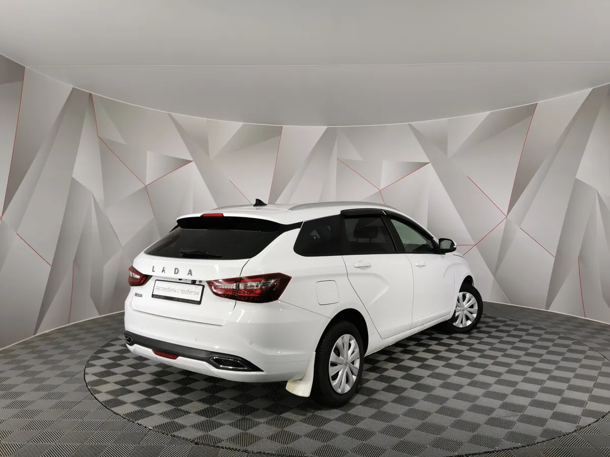 ВАЗ (Lada) Vesta 1.8 MT (122 л.с.) Белый в АВИЛОН. Слайд №2