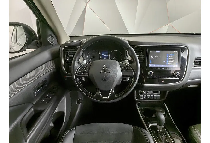 АВИЛОН - Mitsubishi Outlander 2.4 CVT 4WD (167 л.с.) Белый - slide 9