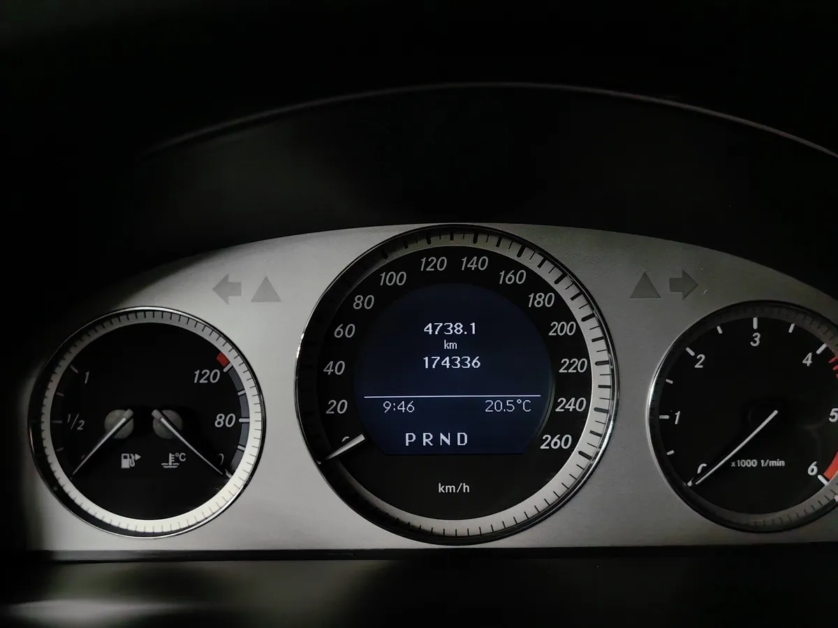 Mercedes-Benz GLK GLK 220 CDI 7G-Tronic Plus 4Matic (170 л.с.) Черный в АВИЛОН. Слайд №17