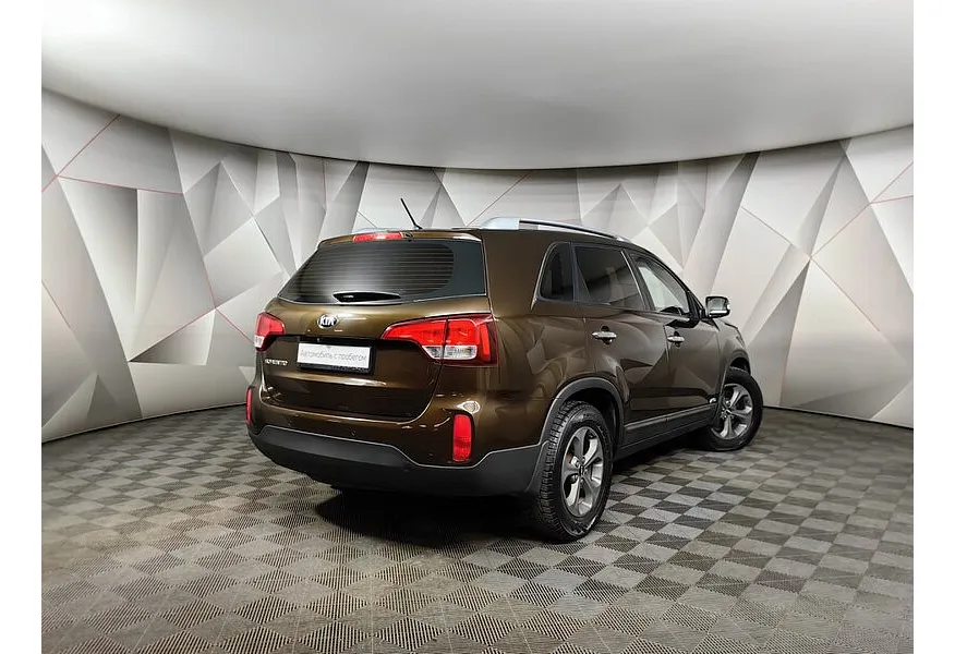 Kia Sorento 2.4 AT 4WD (175 л.с.) Comfort Коричневый в АВИЛОН. Слайд №2
