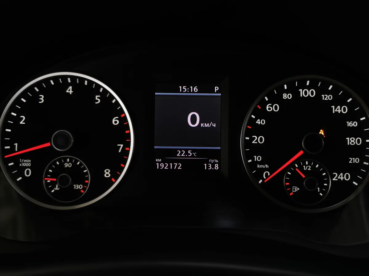 Volkswagen Tiguan 2.0 TSI 4Motion AT (200 л.с.) Sport & Style Черный в АВИЛОН. Слайд №17